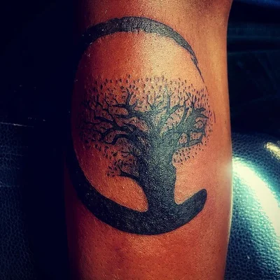 Autumn Armstrong tattoo 018
