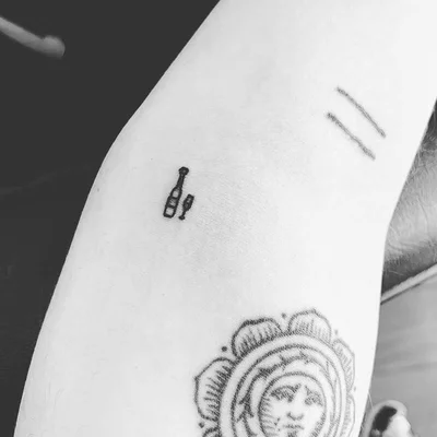 Autumn Armstrong tattoo 024