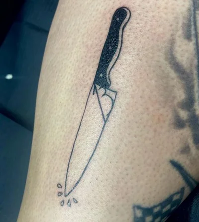 Autumn Armstrong tattoo 028