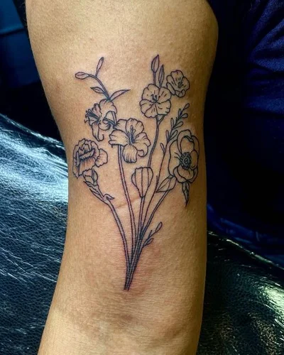 Autumn Armstrong tattoo 038