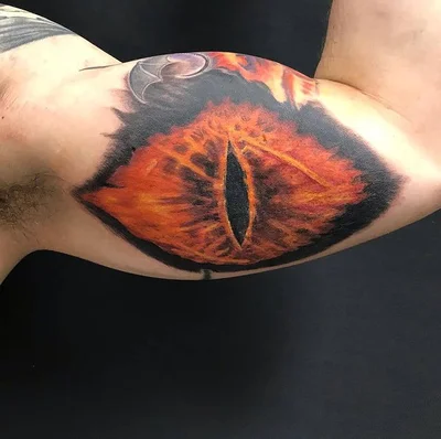 Steve Quillian tattoo 032