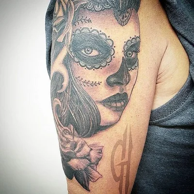 The Raw Canvas tattoo 012