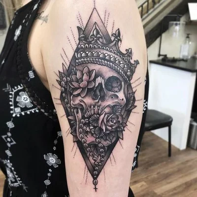 The Raw Canvas tattoo 046