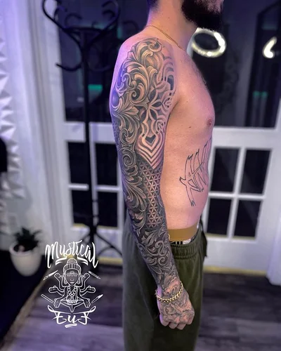 Pencil Montana tattoo 043