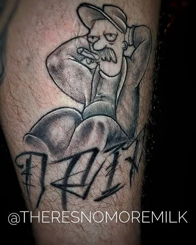 Kayla Brown tattoo 008