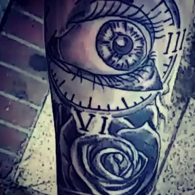 Kayla Brown tattoo 013