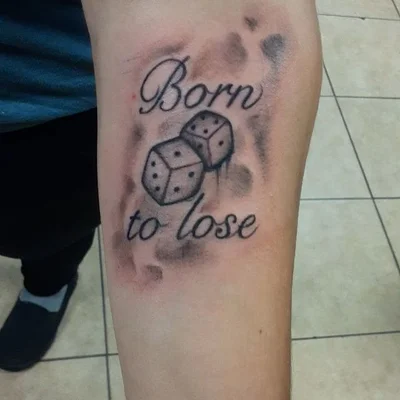 Kayla Brown tattoo 028
