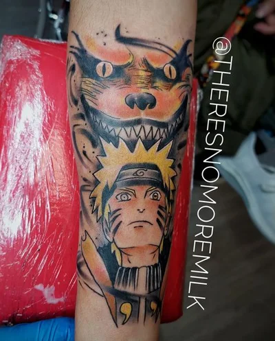 Kayla Brown tattoo 044