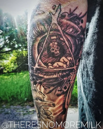 Kayla Brown tattoo 045