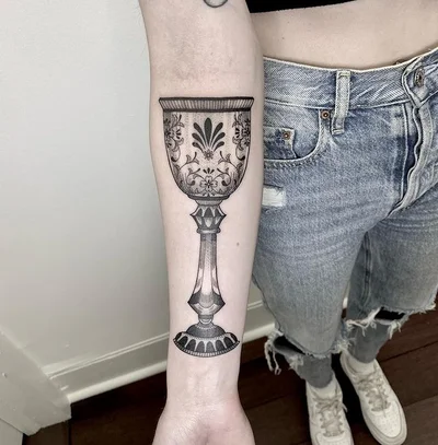 Rowan Starr tattoo 009