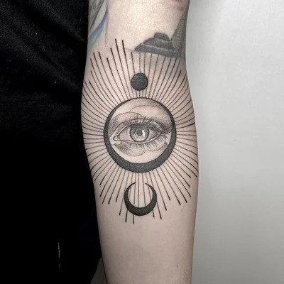 Rowan Starr tattoo 022