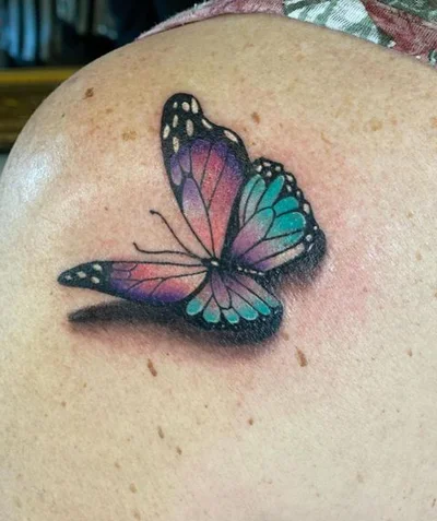 The Tattooed Lady tattoo 010
