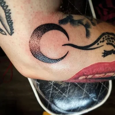 The Vault tattoo 047