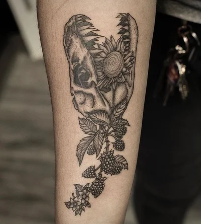 Lena Marrufo tattoo 049