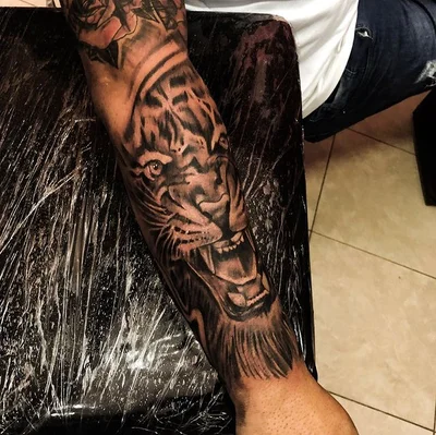 Thiago Silva tattoo 035