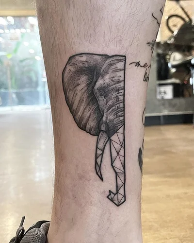 Thi Brandaõ tattoo 014