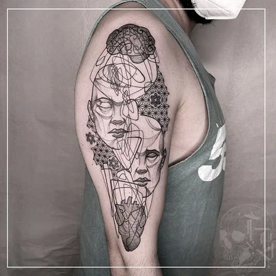 Thi Brandaõ tattoo 037