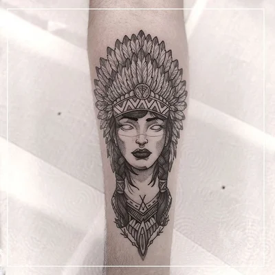 Thi Brandaõ tattoo 038