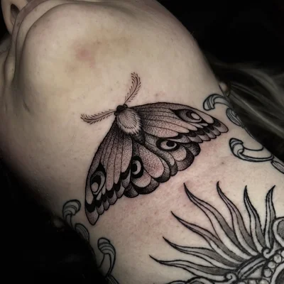 Mathilde Hoeyberg tattoo ig_010