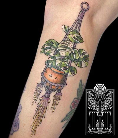 Katie (Thistle Tattoos) tattoo 011
