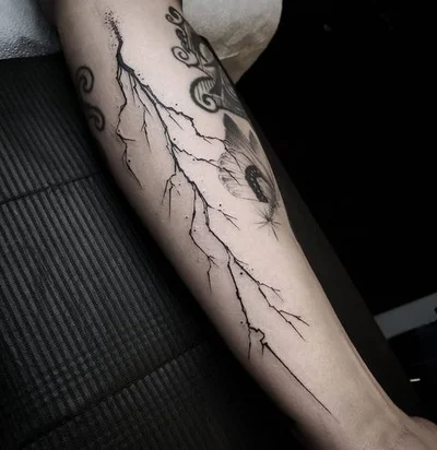 Thomas E tattoo 014