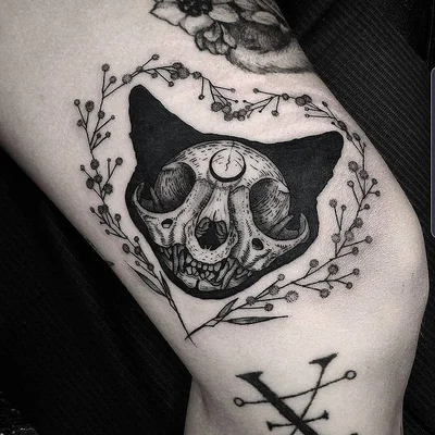 Thomas E tattoo 044