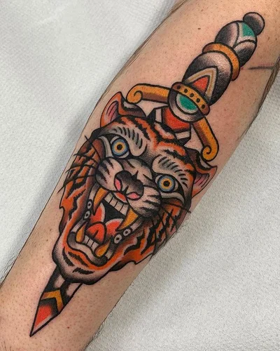 Thomas Hearn tattoo 012
