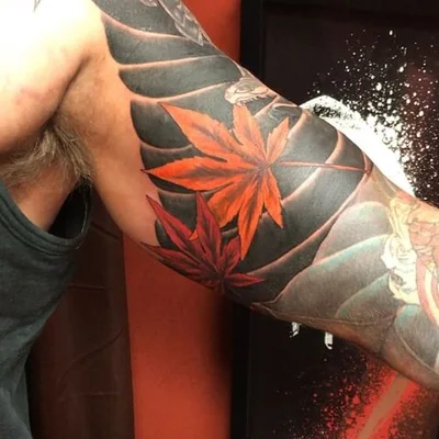 Thomas Oliver tattoo 012