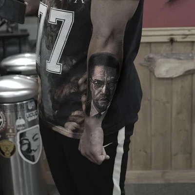 Thomas Wells tattoo 008