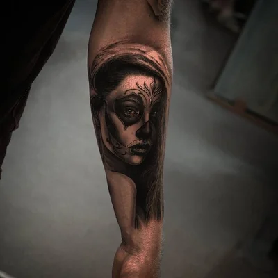 Thomas Wells tattoo 023