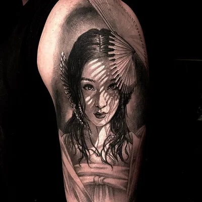 Thomas Wells tattoo 031