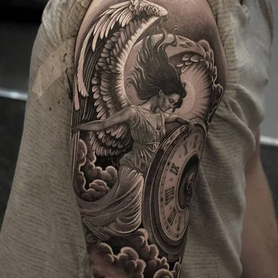 Thomas Wells tattoo 049