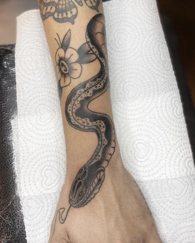 Thom Rech tattoo 016