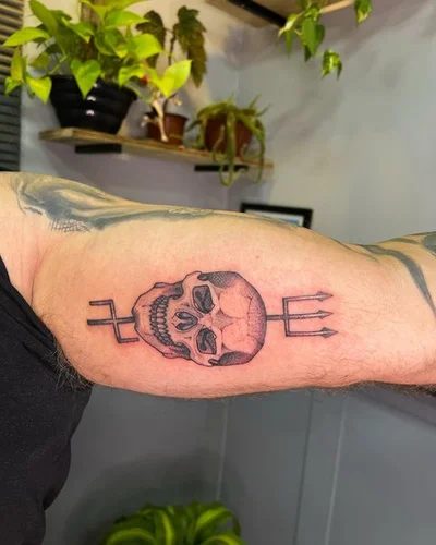 Thom Rech tattoo 020