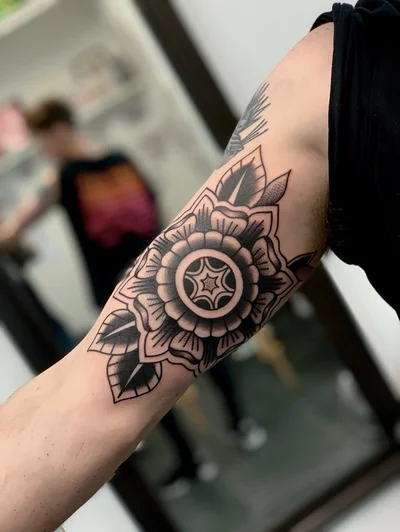 Will Thomson tattoo ig_024