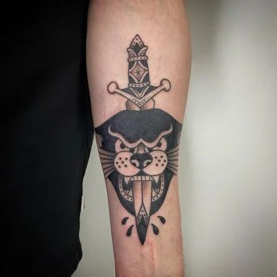 Christian Thorn tattoo 011