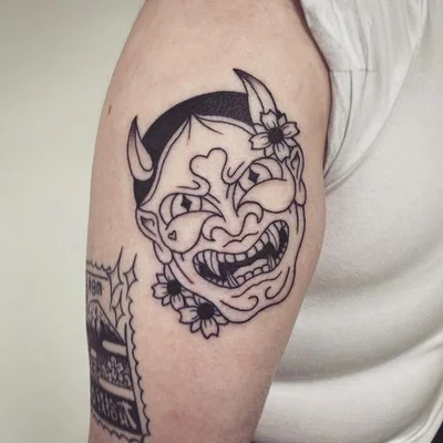 Christian Thorn tattoo 021