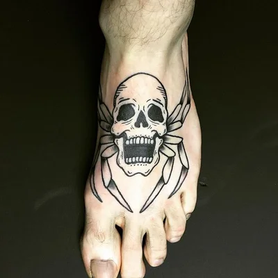 Christian Thorn tattoo 028