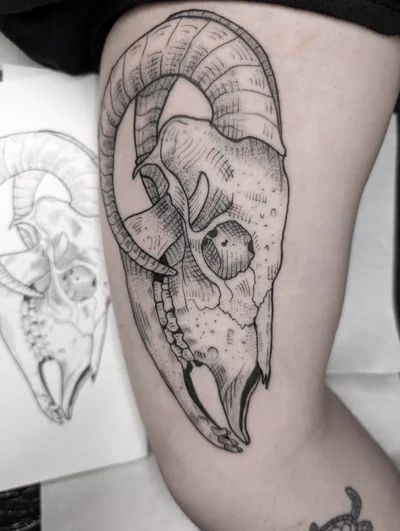 Three Lines Tattoo Deusto tattoo ig_007