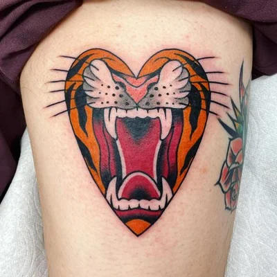 Chelstine Clibourne tattoo 044