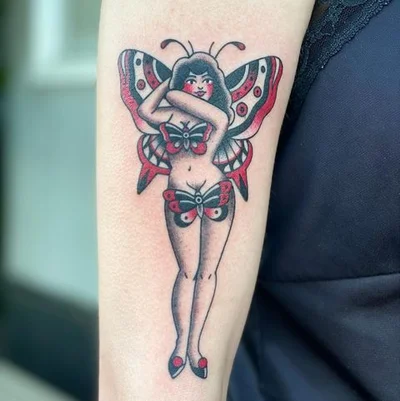 Chelstine Clibourne tattoo 049