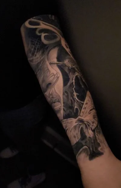 Thurston tattoo 012