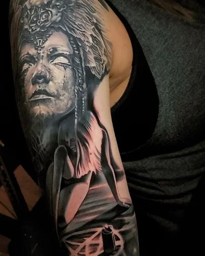 Thurston tattoo 015