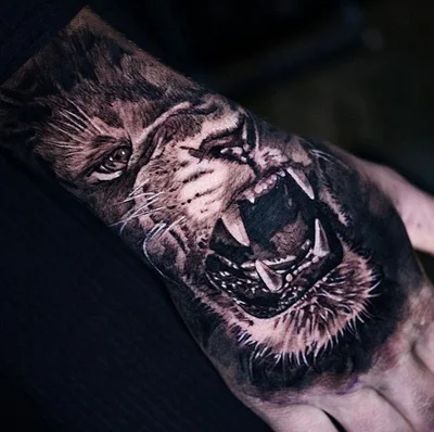 Tiago Gonçalves tattoo 042