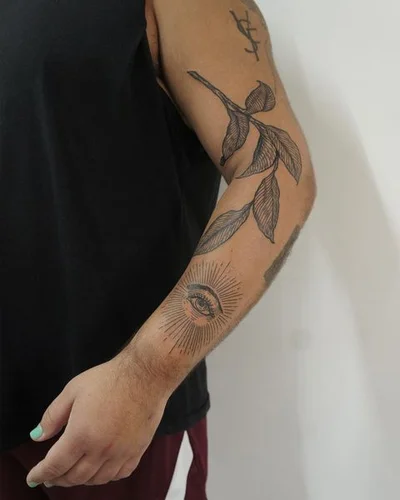Tiago Cavalcanti tattoo 042