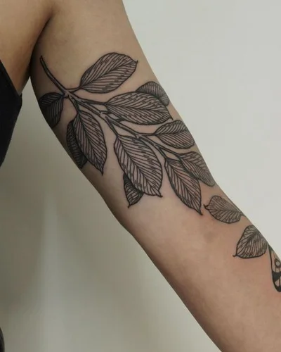 Tiago Cavalcanti tattoo 050