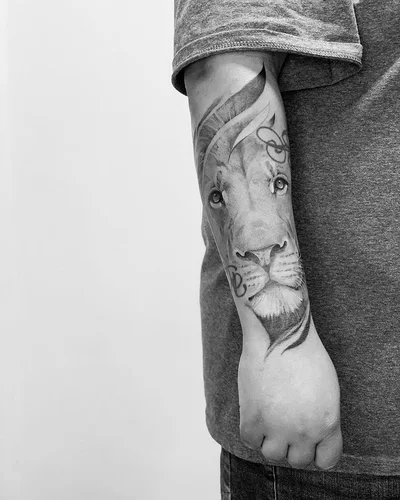 Tiago Oliveira tattoo 011