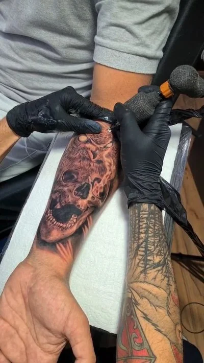 Tiago Eots tattoo 049