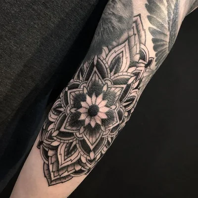 Tiago Valsechi tattoo 019