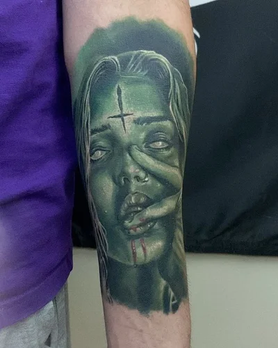 Tibor Black tattoo 041